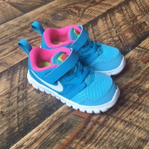 Toddler Girl Nike Shoes